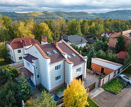 Уютный дом в п.Горный район 