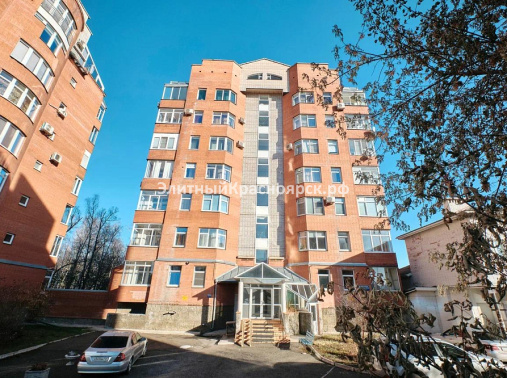 Большая квартира в Академгородке. цена 27000000.00