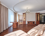 Двухкомнатная квартира в изящном ремонте в ЖК "Лазурный"