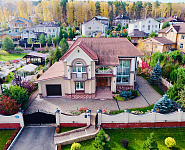 Архитектурный особняк в окружении природы и статуса. мрн.Чистый