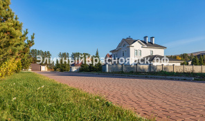 Земельный участок на ул. Монастырской в Удачном. цена 16300000.00 Фото 3.